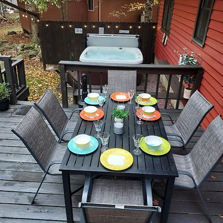 Chalet Renovated Near Casino, Camelback , Kalahari 4Bdrms Firepit Hot Tub Game Room Tobyhanna Ngoại thất bức ảnh