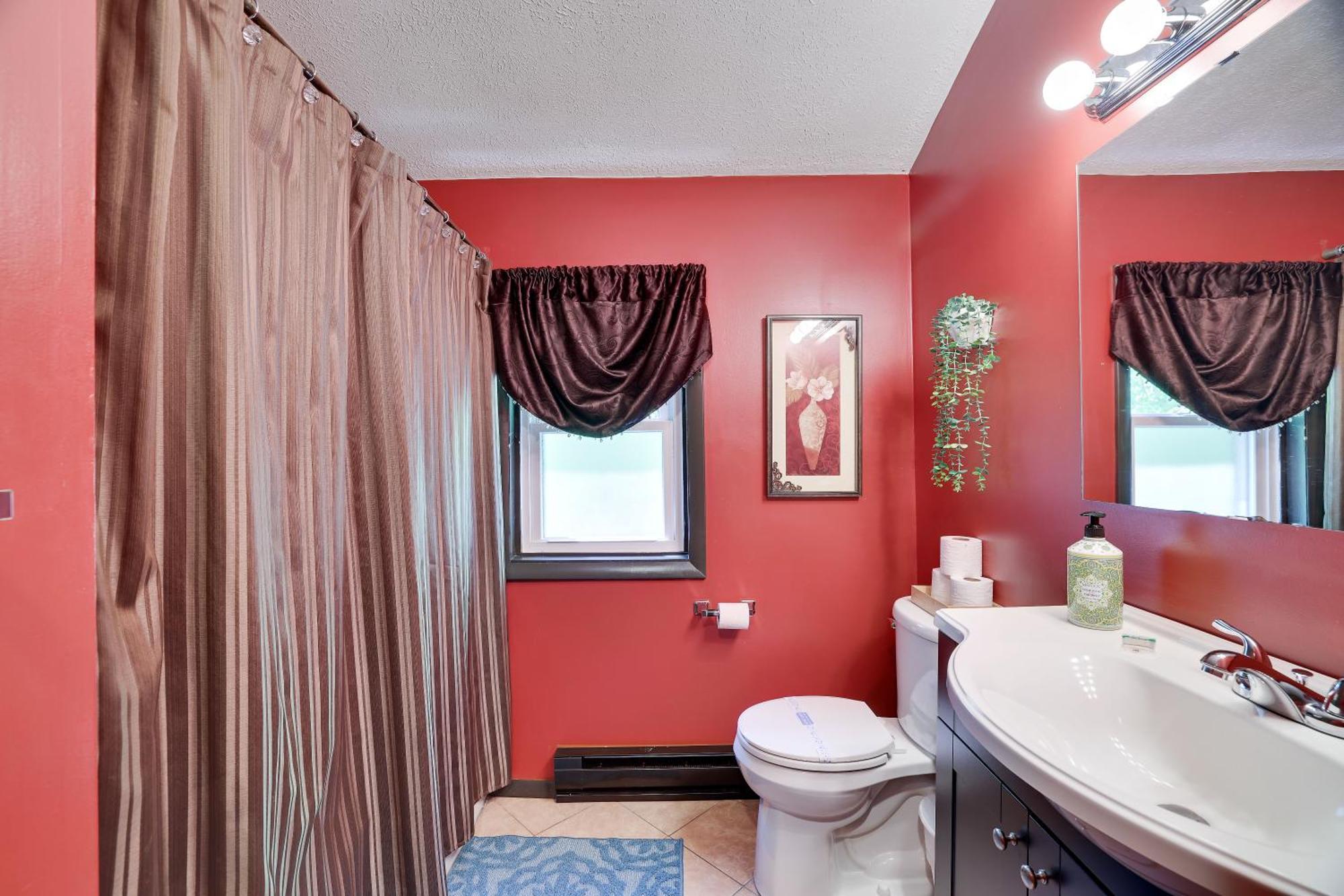 Chalet Renovated Near Casino, Camelback , Kalahari 4Bdrms Firepit Hot Tub Game Room Tobyhanna Ngoại thất bức ảnh
